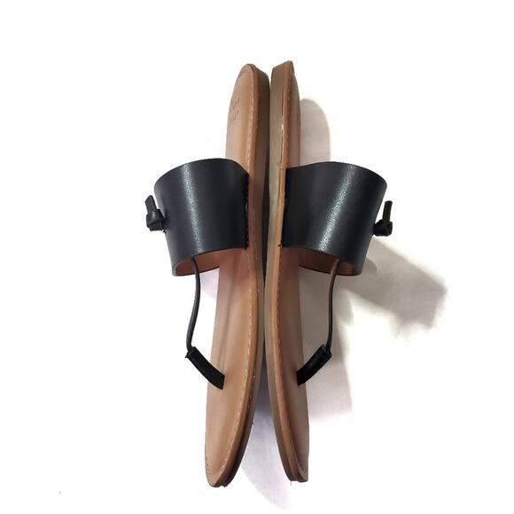 A New Day | Black Thong Sandals - Picture 3 of 10